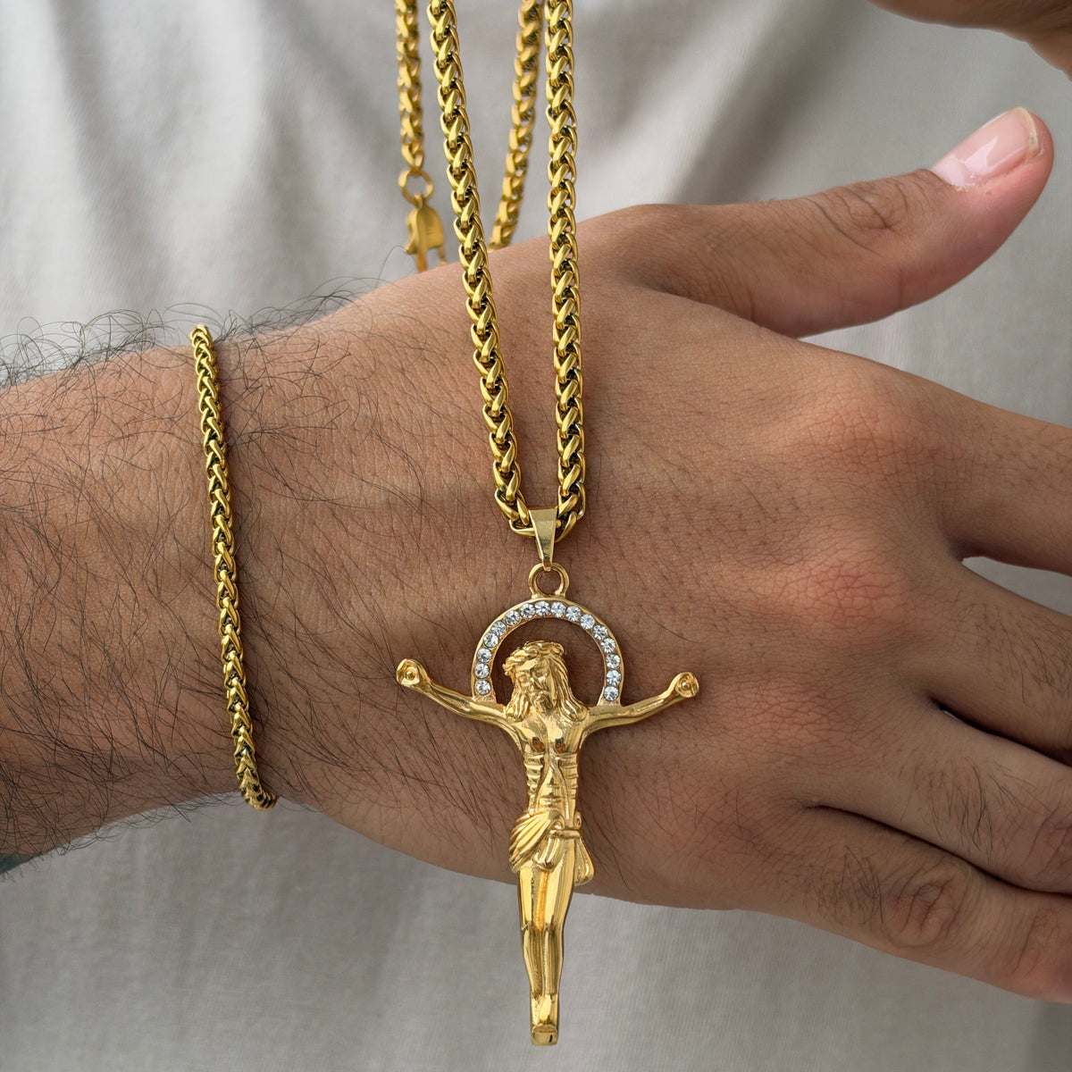 Cadena Trigo 65cm + Dije Salvador + Pulsera Gratis